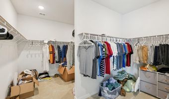 42051 NIGHT NURSE Cir, Ashburn, VA 20148