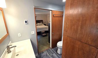 62 Boston Post Rd, Amherst, NH 03031
