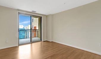 901 N MONROE St 1408, Arlington, VA 22201
