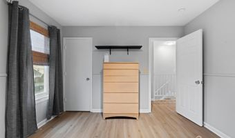 198 Arlington Ave, Aberdeen, NJ 07721