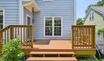 1818 Misty Hollow Ln, Apex, NC 27502