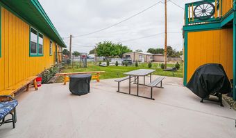 7424 Dulce Rd, Carlsbad, NM 88220