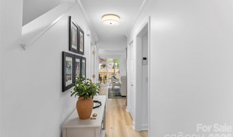 19 Willowick Dr, Asheville, NC 28803