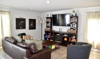 1953 Landrow Ln, Boiling Springs, SC 29316