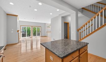 15589 Dwellers Way 1003, Apple Valley, MN 55124