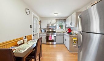 119 Falvey St, Bangor, ME 04401