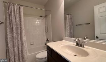 12817 RUSTIC ROCK Ln, Beltsville, MD 20705