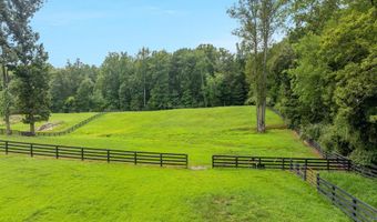48 MADDOX Ln, Amissville, VA 20106