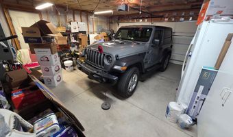 652 Jennys Ln, Fernley, NV 89408