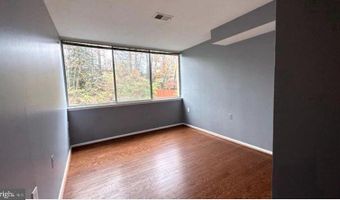 7753 PATRIOT Dr 21, Annandale, VA 22003