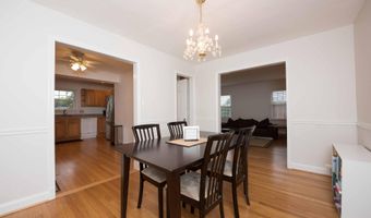 1524 N KENTUCKY St, Arlington, VA 22205