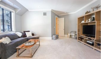 10222 IRON GATE Rd, Potomac, MD 20854