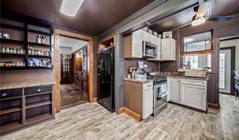 977 W Prospect Rd, Ashtabula, OH 44004