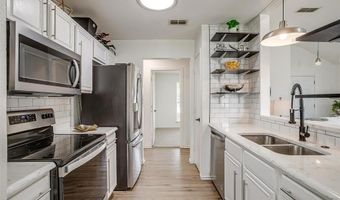 208 Cheyenne Trl, Alvarado, TX 76009