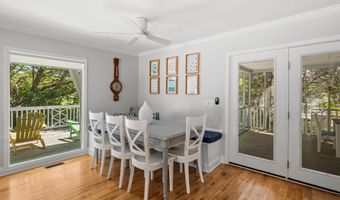 31 Horsemint Trl, Bald Head Island, NC 28461