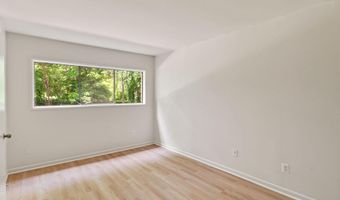 4931 AMERICANA Dr 4931B, Annandale, VA 22003