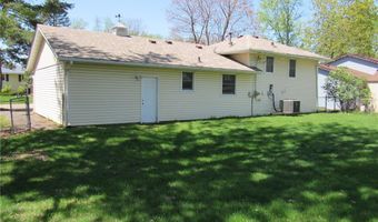 141 Strese Ln, Apple Valley, MN 55124