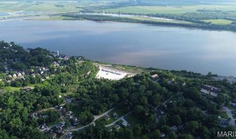 516 Shelly St, Alton, IL 62002