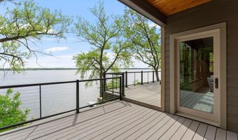 9823 103rd St NW, Annandale, MN 55302