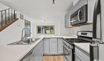 424 E Manor Ave, Anchorage, AK 99501