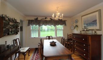 11 Tozier St, Belfast, ME 04915