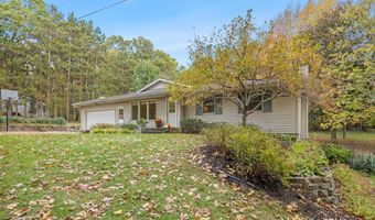 6662 Buttrick Ave SE, Alto, MI 49302