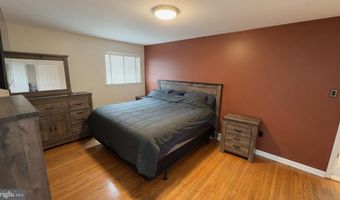 810 N LIMEKILN Pike, Ambler, PA 19002