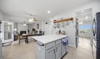 40 Darby Ln, Adairsville, GA 30103