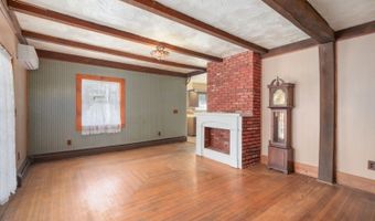 3 Smith St, Andover, NJ 07821