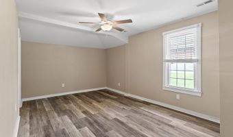 802 Amherst Ave, Altavista, VA 24517
