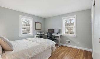 42 Matthies St, Beverly, MA 01915