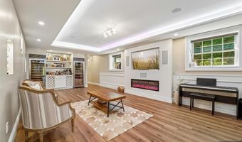 35 Franklin Tpke, Allendale, NJ 07401
