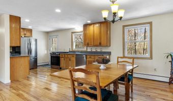 148 North Rd, Hopkinton, RI 02833