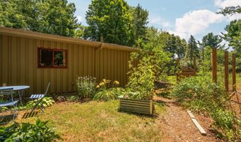 2805 Byington Blvd, Ann Arbor, MI 48105