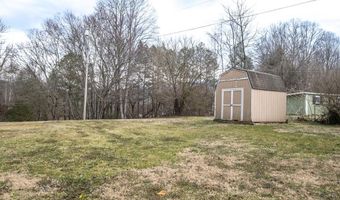 29 Breedlove Dr, Andrews, NC 28901