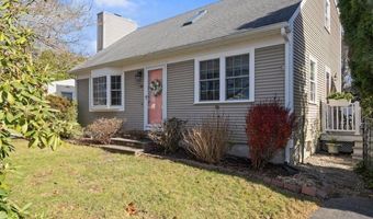 59 Spice Bush Trl, Narragansett, RI 02882