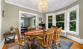 910 W Huron St, Ann Arbor, MI 48103