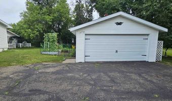 216 N Vincennes St, Adams, WI 53910