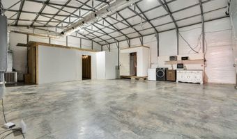 686 Welcome Valley Rd, Benton, TN 37307