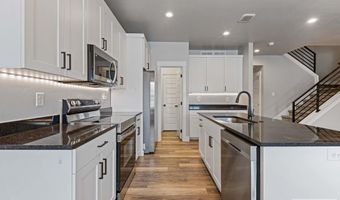 2997 Sunburst Dr, Ammon, ID 83406