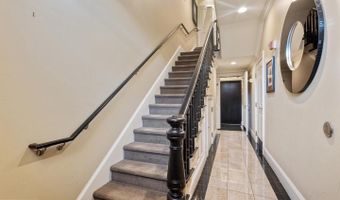 180 MAIN St #202, Annapolis, MD 21401