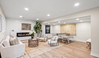 2408 WILLIAM AND MARY Dr, Alexandria, VA 22308