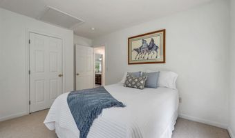 537 Pingree Hill Rd, Auburn, NH 03032