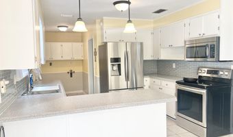 208 14th Ave, Atmore, AL 36502