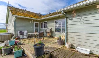 8990 PERRYDALE Rd, Amity, OR 97101