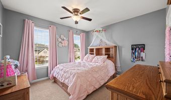 42 EMERALD RIDGE Dr, Bear, DE 19701