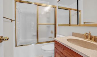 9700 WHITLEY PARK Pl #TH-19, Bethesda, MD 20814
