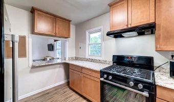 2425 FORT Dr, Alexandria, VA 22303