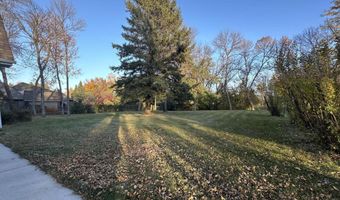 12962 Prairiewood Dr, Aberdeen, SD 57401