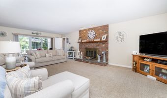 473 Hart St, Bristol, CT 06010